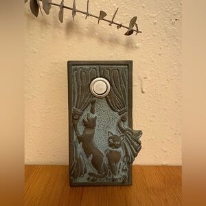 VINTAGE brass Doorbell Cats Cat Motif With Original Hardware Made In Mexico 5x3”
